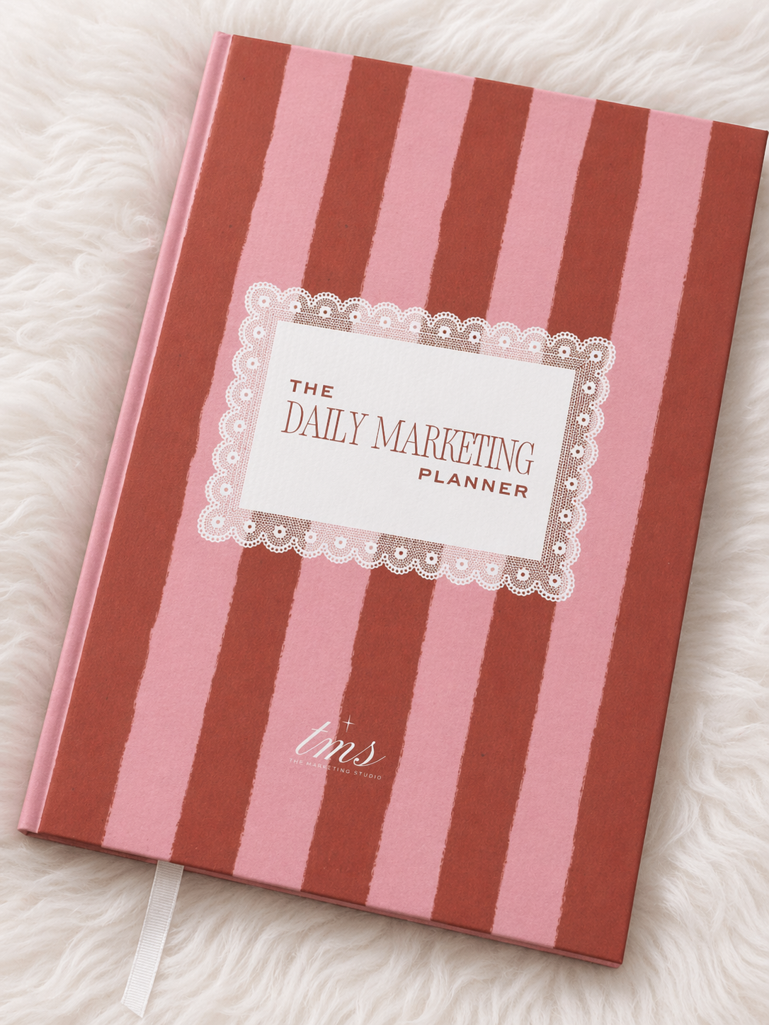 The Daily Marketing Planner in Lolita Rosé